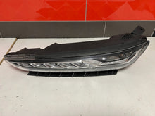 Load image into Gallery viewer, Frontscheinwerfer Hyundai Kona 92207J9000 LED Links Scheinwerfer Headlight