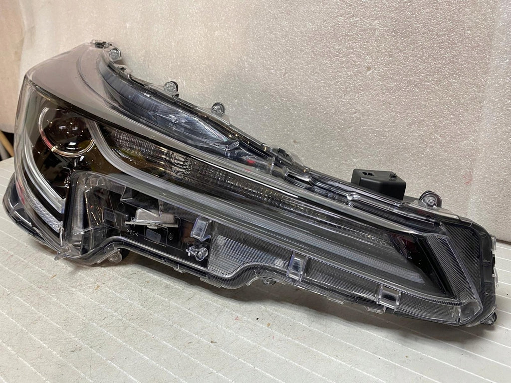 Frontscheinwerfer Toyota Corolla 81110-02S70 LED Ein Stück (Rechts oder Links)