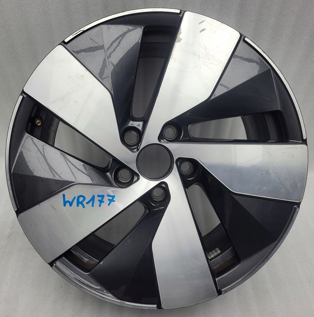 1x Alufelge 17 Zoll 7.5" 5x112 41ET Glanz Silber 3J0601025K Mg Passat Rim Wheel FEL6860210857rb