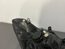 Laden Sie das Bild in den Galerie-Viewer, Frontscheinwerfer Hyundai H1 Ein Stück (Rechts oder Links) Headlight