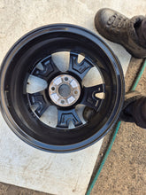 Laden Sie das Bild in den Galerie-Viewer, 1x Alufelge 15 Zoll 6.0" 4x100 50ET Glanz Honda Jazz Rim Wheel FEL3261249735oa