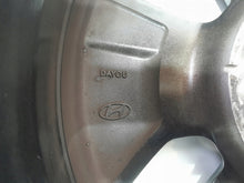 Load image into Gallery viewer, 1x Alufelge 16 Zoll 6.5" 5x114.3 44ET Glanz 52910-CM100 Hyundai Kona Mg FEL2084615598lp
