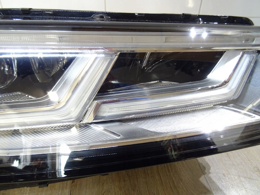 Frontscheinwerfer Audi Q5 80A941034C LED Rechts Scheinwerfer Headlight