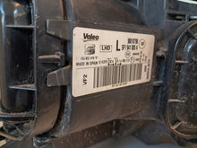 Load image into Gallery viewer, Frontscheinwerfer Seat Leon 5F1941005A Links Scheinwerfer Headlight