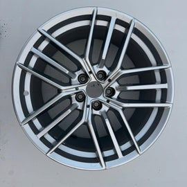 1x Alufelge 19 Zoll 10.0