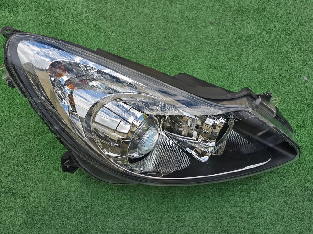 Frontscheinwerfer Opel Corsa D 13186386EK Rechts Scheinwerfer Headlight SCH4964519411cs