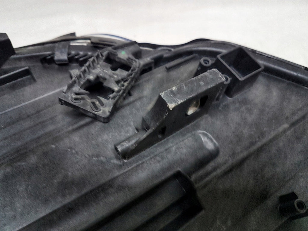 Frontscheinwerfer Mercedes-Benz Cla A1178201661 Xenon Rechts Headlight SCH8475970048hf