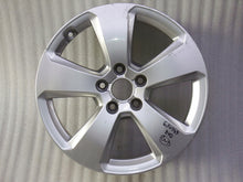 Load image into Gallery viewer, 1x Alufelge 17 Zoll 6.5" 5x112 43ET Glanz Silber 8V0601025AD Audi A3 Rim Wheel FEL7732713474fx