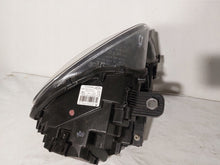 Laden Sie das Bild in den Galerie-Viewer, Frontscheinwerfer Mini Countryman R60 9808249-06 Bi-Xenon Links Headlight