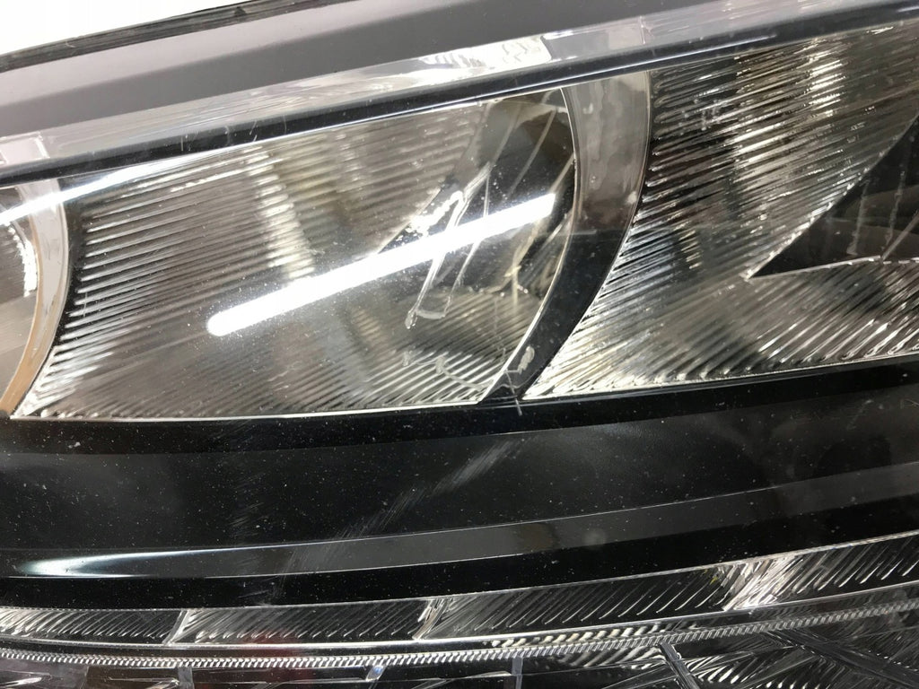 Frontscheinwerfer Skoda Scala Links Scheinwerfer Headlight SCH2034044966wx