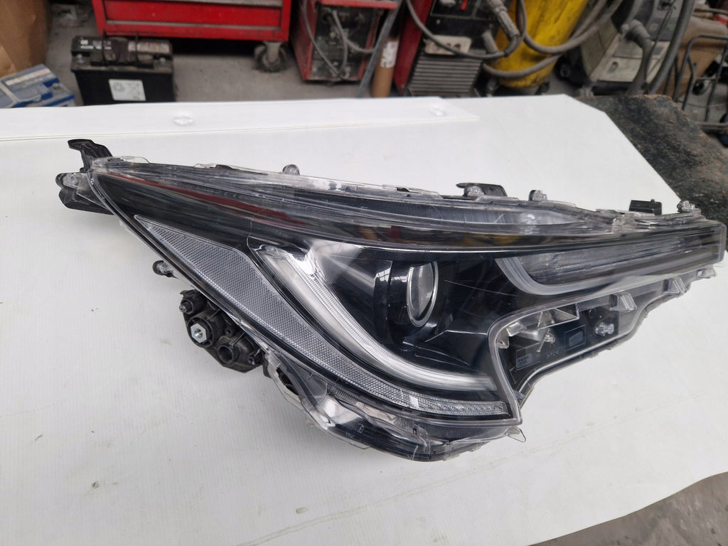 Frontscheinwerfer Toyota Corolla 81130-02S70 LED Rechts Scheinwerfer Headlight SCH9424108144fb