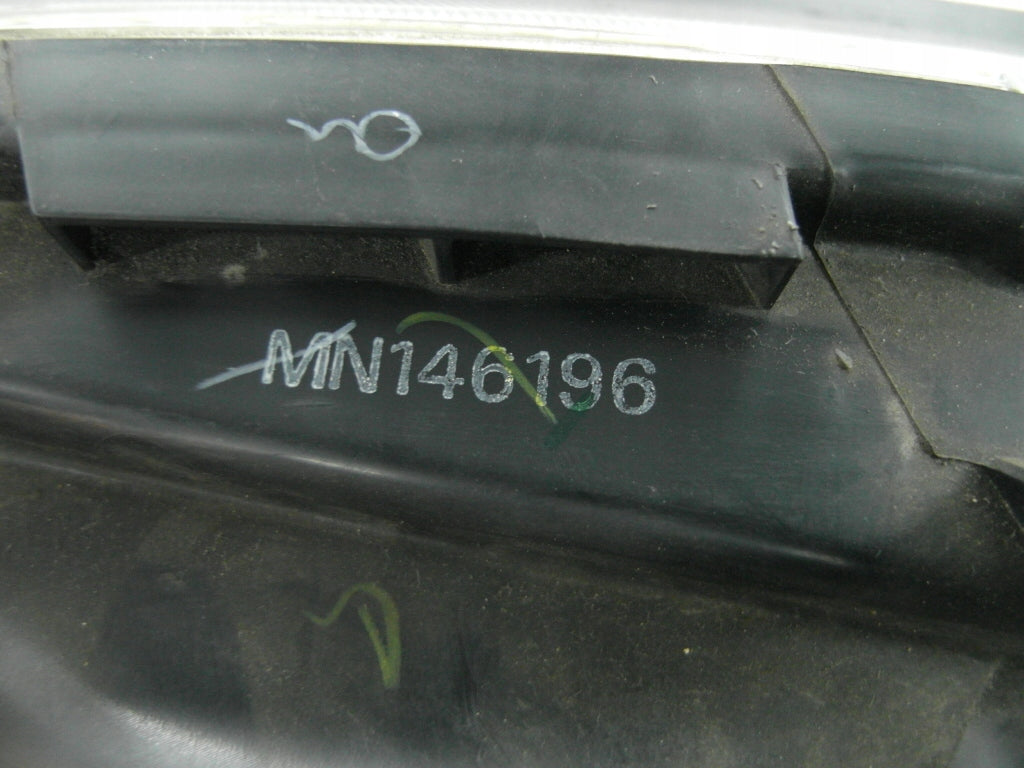 Frontscheinwerfer Mitsubishi L200 MN146196 Rechts Scheinwerfer Headlight