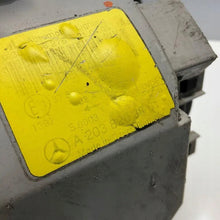 Laden Sie das Bild in den Galerie-Viewer, Frontscheinwerfer Mercedes-Benz A2038201685 Rechts Scheinwerfer Headlight SCH7036704918cs