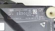 Laden Sie das Bild in den Galerie-Viewer, Frontscheinwerfer Audi Q3 83A941033 LED Links Scheinwerfer Headlight
