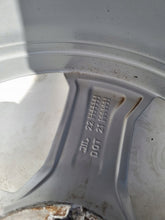Laden Sie das Bild in den Galerie-Viewer, 4x Alufelge 17 Zoll 6.5" 5x112 38ET Glanz Silber 83A0714978Z8 Audi B7 Rim Wheel FEL6849646512nw