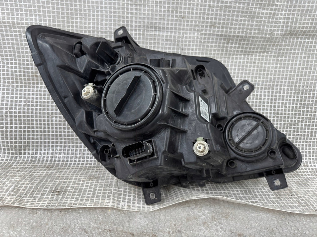 Frontscheinwerfer Mercedes-Benz Sprinter A9068205600 Links Headlight SCH6816445327zx