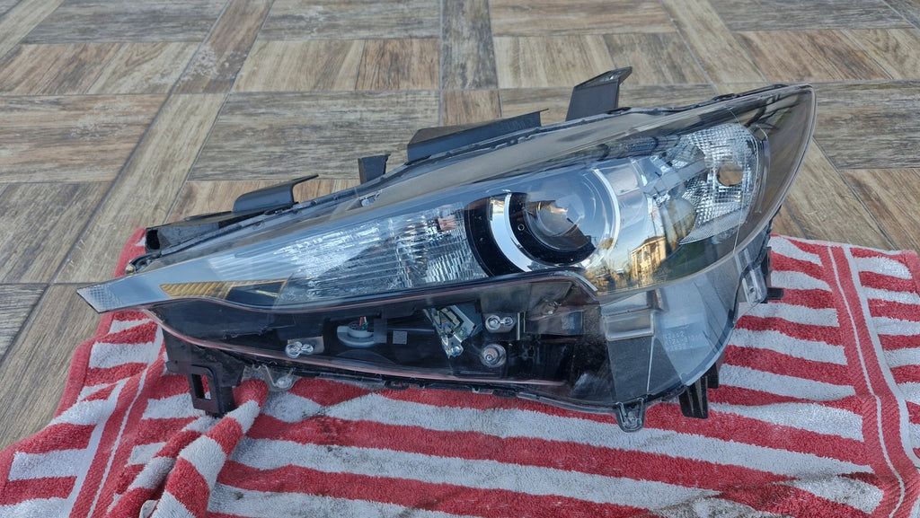 Frontscheinwerfer Mazda Cx-5 Cx5 K124-51040 KB8M51040 LED Links Headlight SCH4646425447ma