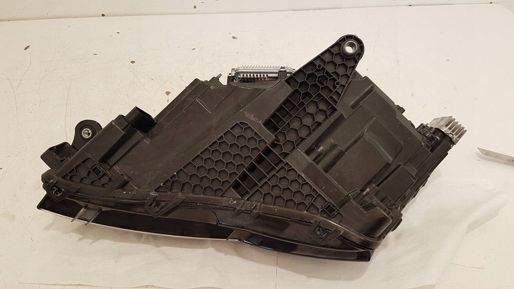 Frontscheinwerfer Skoda Superb III 3V1941016D LED Rechts Scheinwerfer Headlight