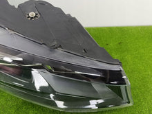 Laden Sie das Bild in den Galerie-Viewer, Frontscheinwerfer VW Caddy 2K8941006A Rechts Scheinwerfer Headlight SCH8253118791pa