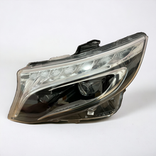 Laden Sie das Bild in den Galerie-Viewer, Frontscheinwerfer Mercedes-Benz W447 A4479061401 LED Links Headlight