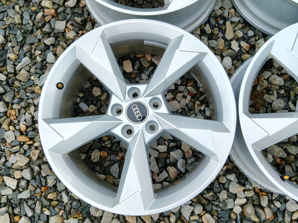 4x Alufelge 19 Zoll 7.0" 5x112 43ET Glanz Silber 83A601025N Audi Rim Wheel FEL9336289524fz