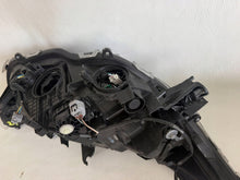 Laden Sie das Bild in den Galerie-Viewer, Frontscheinwerfer Toyota 744NAWY21W Links Scheinwerfer Headlight SCH3761151631jy