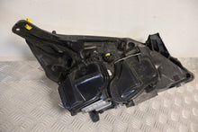 Laden Sie das Bild in den Galerie-Viewer, Frontscheinwerfer Opel Vectra C 13170933 Xenon Links Scheinwerfer Headlight SCH1638946716jv