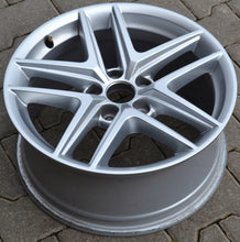 Load image into Gallery viewer, 1x Alufelge 17 Zoll 7.5" 5x112 29ET Glanz Silber 8W9601025 Audi Rim Wheel FEL8546610410ke