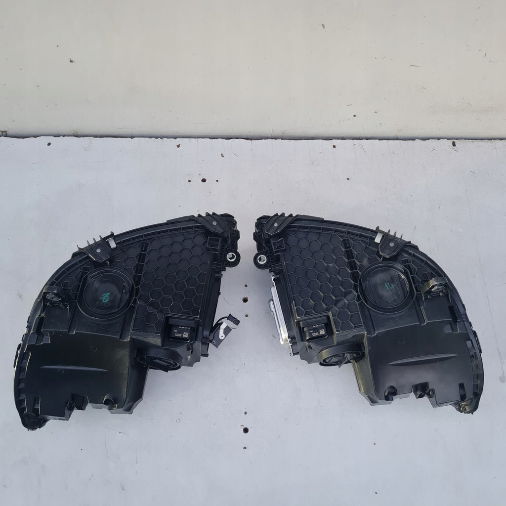 Frontscheinwerfer Mercedes-Benz W206 A2069066204 A2069068104 Rechts oder Links SCH9691464769kg