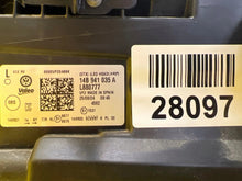 Laden Sie das Bild in den Galerie-Viewer, Frontscheinwerfer VW I 14B941035A LED Ein Stück (Rechts oder Links) Headlight SCH8468171176yy