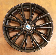 Load image into Gallery viewer, 1x Alufelge 18 Zoll 7.5" 5x112 25ET 6885305 BMW G21 4 G22 G20 Rim Wheel FEL3963229155sg