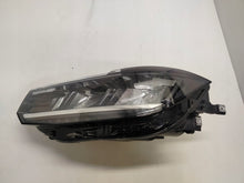 Laden Sie das Bild in den Galerie-Viewer, Frontscheinwerfer VW T-Cross 2GM941005B LED Links Scheinwerfer Headlight