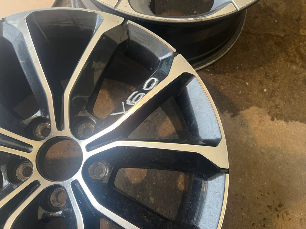 1x Alufelge 17 Zoll 7.0" 5x108 40 5ET Glanz Schwarz 31471310 Volvo S60 V60 Ii FEL1151539712zw