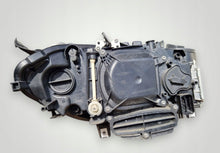 Laden Sie das Bild in den Galerie-Viewer, Frontscheinwerfer BMW 5 F11 F10 7378515-01 7378516-01 Xenon Rechts oder Links SCH8527963336qv