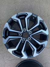 Load image into Gallery viewer, 1x Alufelge 17 Zoll 7.0" 5x114.3 50ET Glanz Schwarz Toyota Auris Rim Wheel FEL5556411847hr