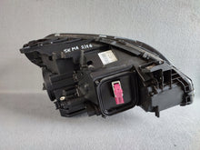 Laden Sie das Bild in den Galerie-Viewer, Frontscheinwerfer VW I A2468207161 Xenon Links Scheinwerfer Headlight SCH8735234356ar
