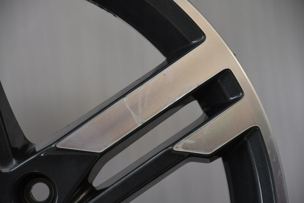 1x Alufelge 18 Zoll 8.0" 5x112 40ET 8W0601025M Audi Rim Wheel