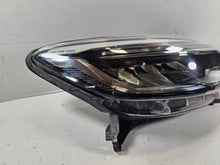 Laden Sie das Bild in den Galerie-Viewer, Frontscheinwerfer Renault Captur I 260107244R LED Rechts Scheinwerfer Headlight SCH2761070444eg