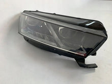 Laden Sie das Bild in den Galerie-Viewer, Frontscheinwerfer Skoda Octavia IV 5E4941016E Rechts Scheinwerfer Headlight SCH8243726703xu