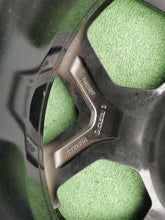 Laden Sie das Bild in den Galerie-Viewer, 1x Alufelge 18 Zoll 8.0" 5x110 984328180 Opel Astra L Rim Wheel FEL8358677640ns