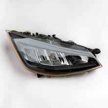 Laden Sie das Bild in den Galerie-Viewer, Frontscheinwerfer Seat Ibiza Kj1 Arona Kj7 6F1941006C FULL LED Rechts Headlight