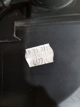 Load image into Gallery viewer, Frontscheinwerfer VW Transporter Caravelle 7E1941005D Links Headlight SCH9250955451rw