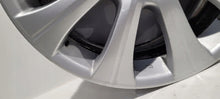 Load image into Gallery viewer, 1x Alufelge 17 Zoll 7.5&quot; 5x114.3 45ET Lexus Rim Wheel