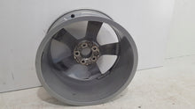 Load image into Gallery viewer, 1x Alufelge 18 Zoll 8.0" 5x112 39ET Glanz Silber 4K0601025 Audi A6 C8 Rim Wheel FEL1968474218no