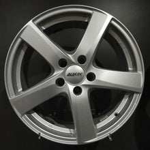 Laden Sie das Bild in den Galerie-Viewer, 4x Alufelge 17 Zoll 7.0" 5x112 48 5ET Glanz Silber Seat Leon Rim Wheel FEL2511897280bp