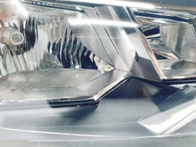 Load image into Gallery viewer, Frontscheinwerfer VW Polo 2G1941006 Rechts Scheinwerfer Headlight SCH1888209848rt