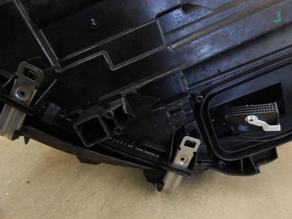 Frontscheinwerfer Mercedes-Benz W246 A2469067001 LED Rechts Headlight SCH3473096530ng