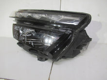 Laden Sie das Bild in den Galerie-Viewer, Frontscheinwerfer Skoda Kamiq 658941015D LED Links Scheinwerfer Headlight SCH2311065058xj