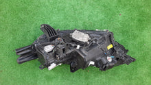 Laden Sie das Bild in den Galerie-Viewer, Frontscheinwerfer Mitsubishi Outlander III Full LED Rechts Headlight