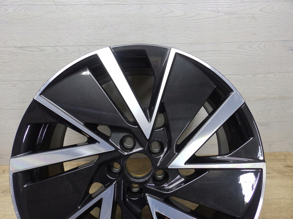 1x Alufelge 18 Zoll 7.0" 5x100 39ET Glanz Graphit 658601025 Mg Scala Kamiq